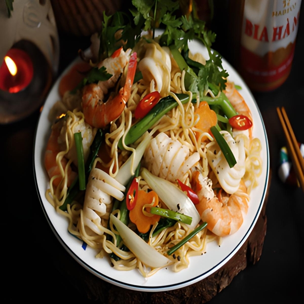 Mì Gói Xào Hải Sản