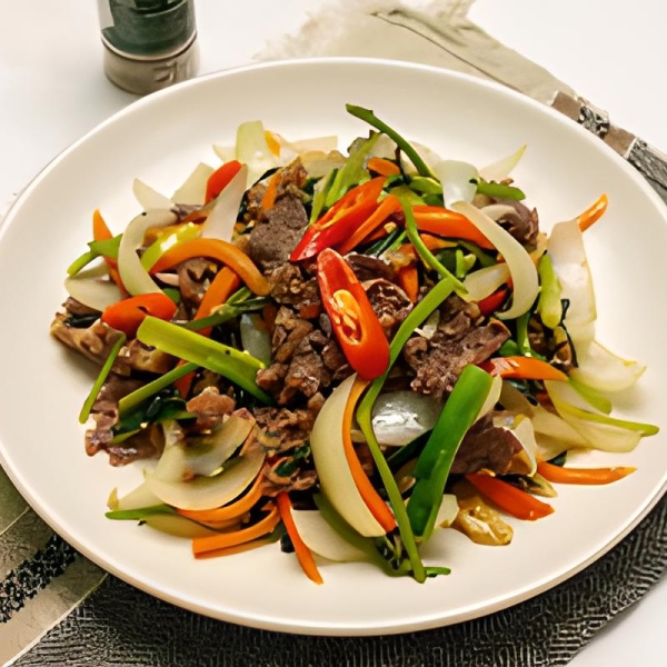 Bò Xào Hành Cần